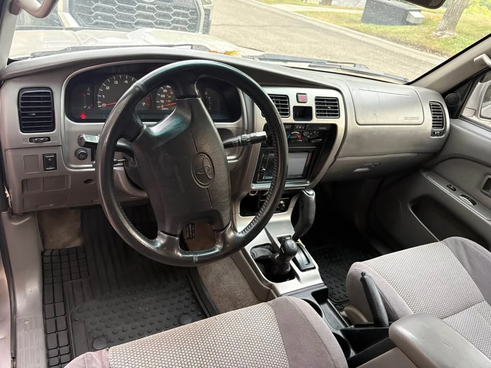 2002 Toyota 4Runner 3rd Gen - Image 4 of 10