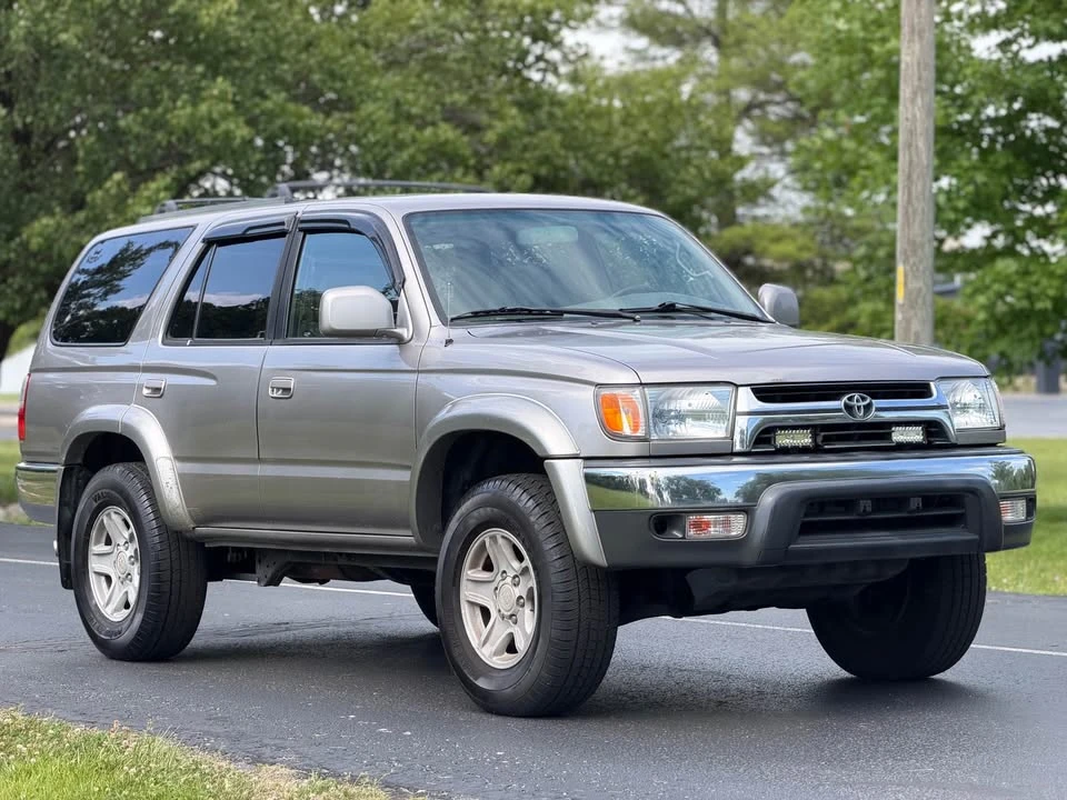 2002 Toyota 4Runner 3rd Gen - Image 3 of 14