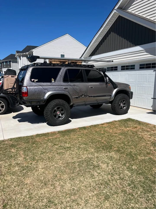 2002 Toyota 4Runner 3rd Gen - Image 8 of 11