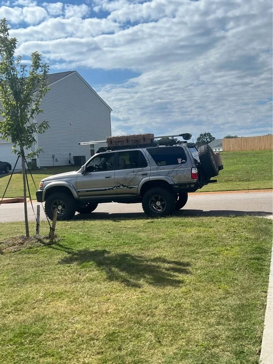 2002 Toyota 4Runner 3rd Gen - Image 10 of 11