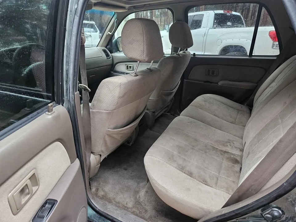 2002 Toyota 4Runner 3rd Gen - Image 9 of 16