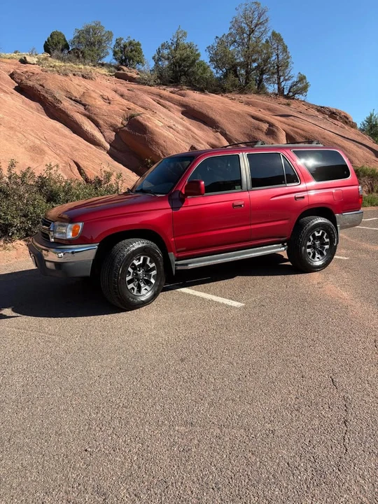 2002 Toyota 4Runner 3rd Gen - Image 5 of 14