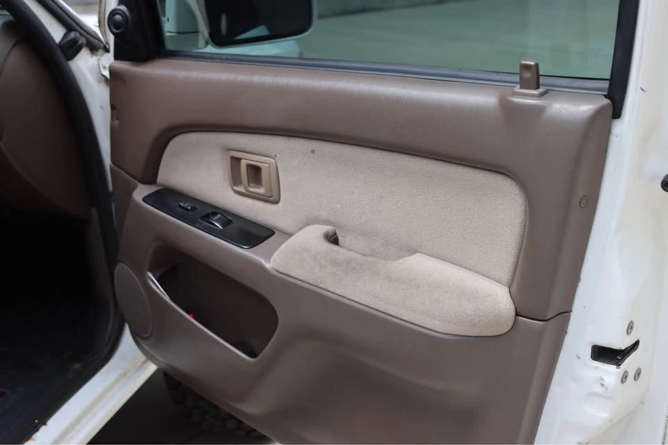 2002 Toyota 4Runner 3rd Gen - Image 15 of 20