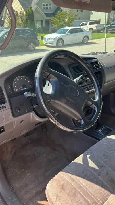 2002 Toyota 4Runner 3rd Gen - Image 12 of 17