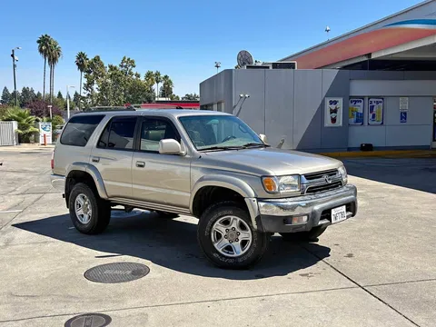 2002 Toyota 4Runner SR5 Sport Utility 4D