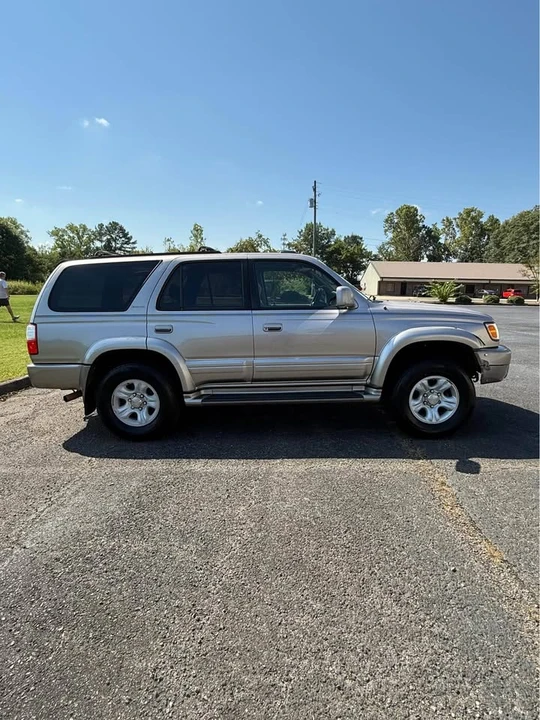 2002 Toyota 4Runner 3rd Gen - Image 2 of 10