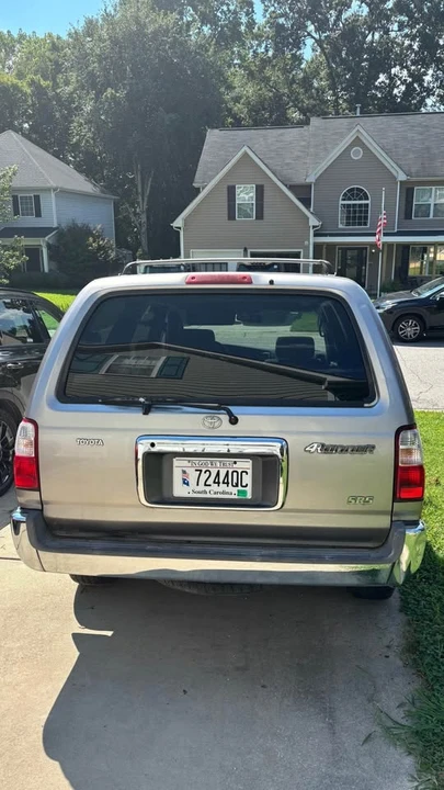 2002 Toyota 4Runner 3rd Gen - Image 5 of 17