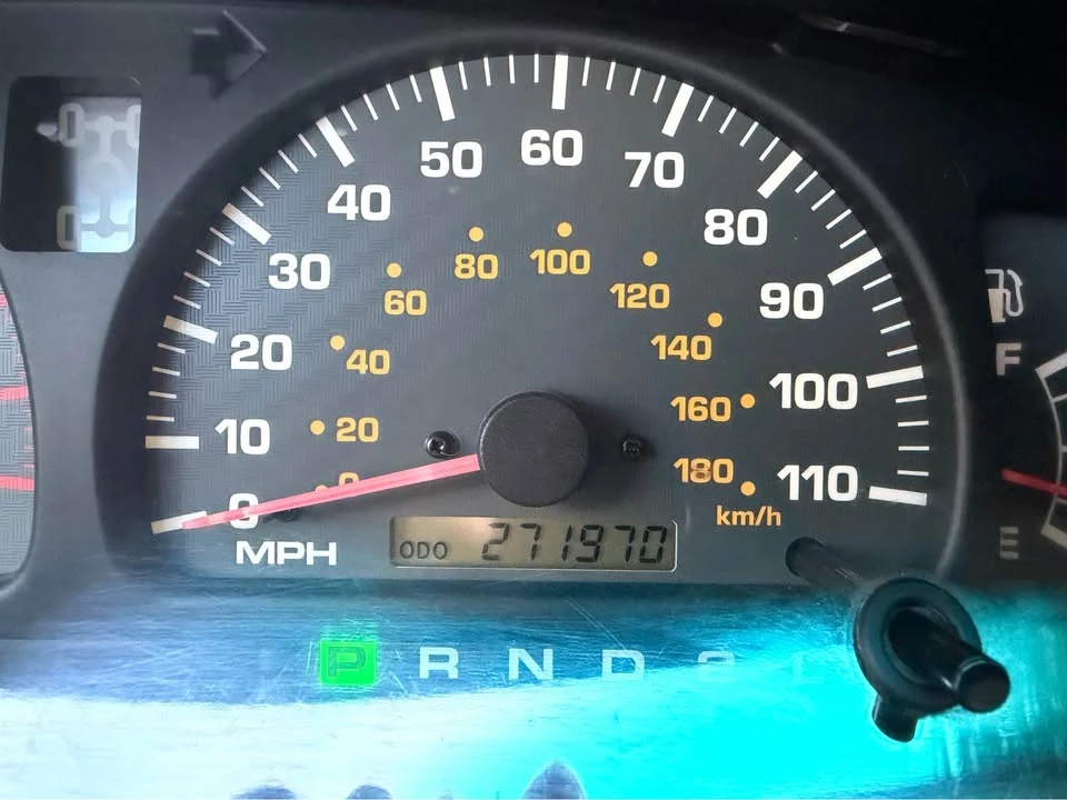 2002 Toyota 4Runner 3rd Gen - Image 6 of 8