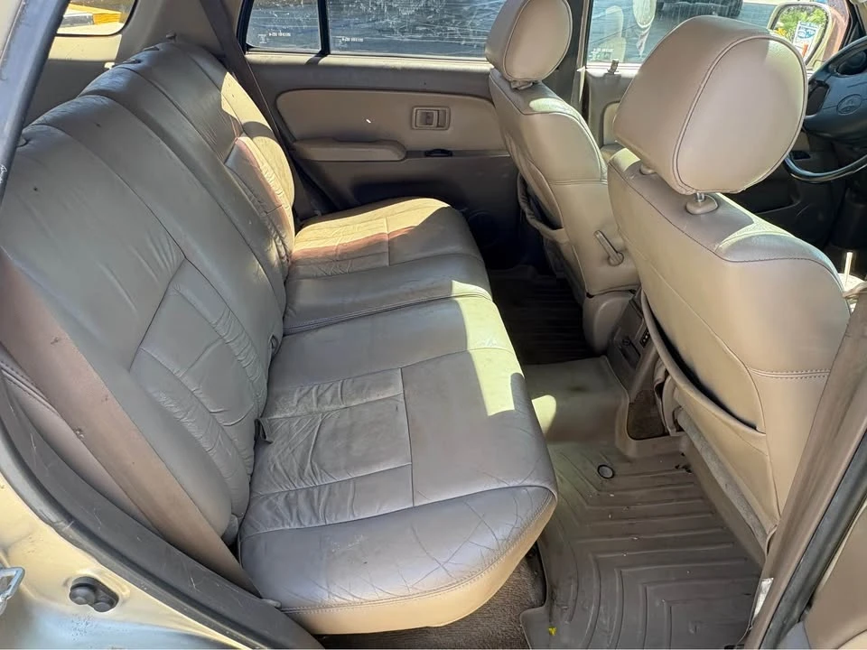 2002 Toyota 4Runner 3rd Gen - Image 5 of 12