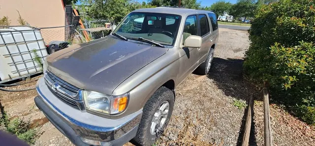 2002 Toyota 4Runner SR5 Sport Utility 4D
