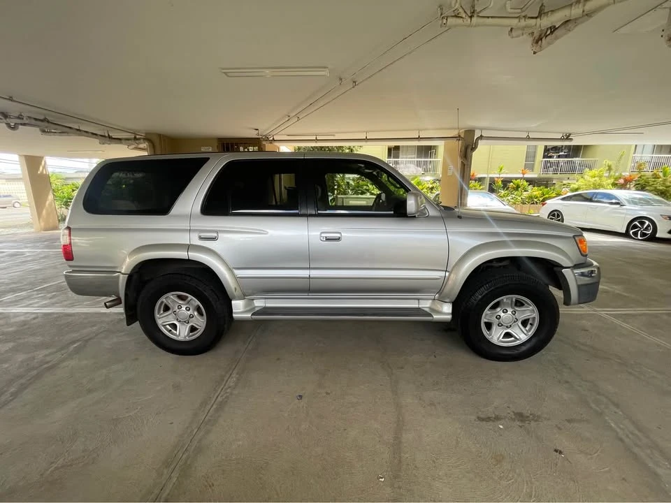 2002 Toyota 4Runner 3rd Gen - Image 5 of 10