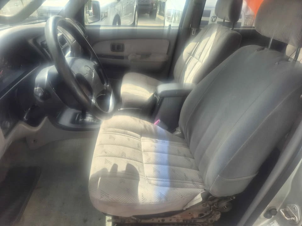 2002 Toyota 4Runner 3rd Gen - Image 7 of 9