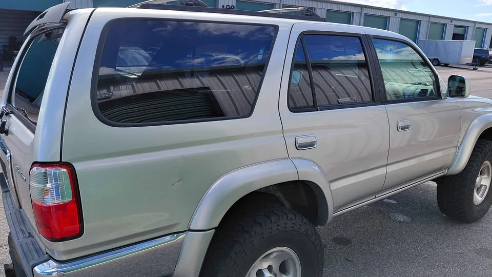 2002 Toyota 4Runner 3rd Gen - Image 6 of 13