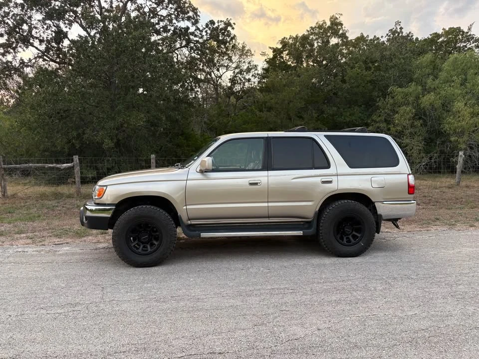2002 Toyota 4Runner 3rd Gen - Image 2 of 5
