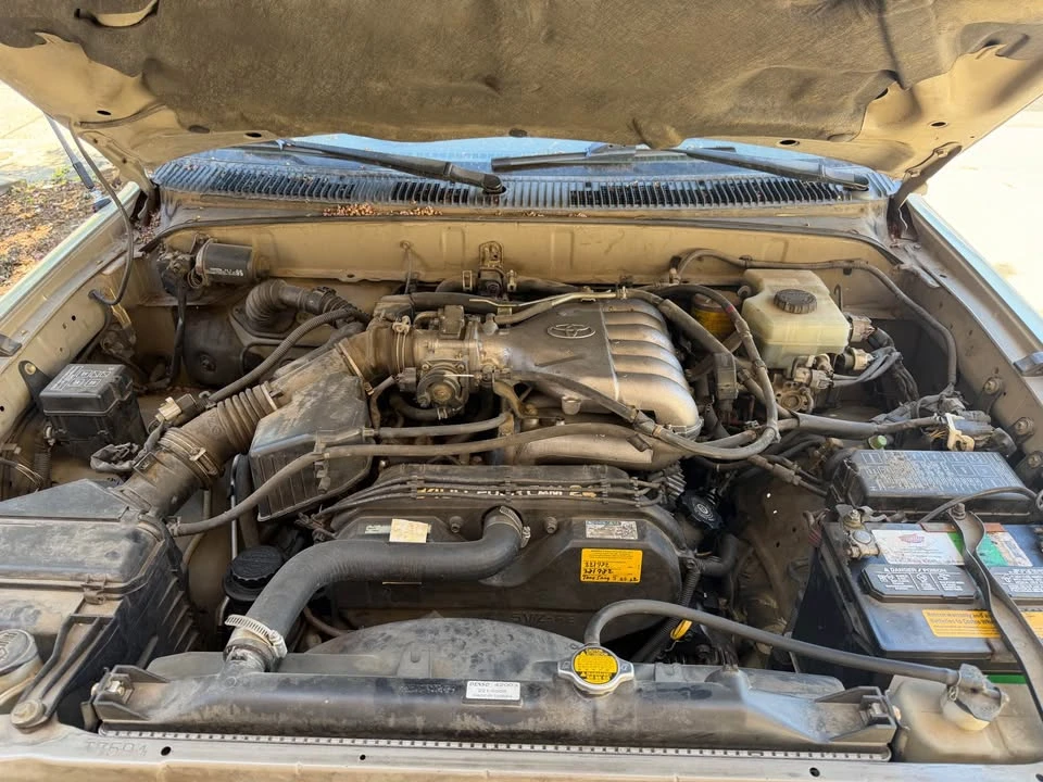 2002 Toyota 4Runner 3rd Gen - Image 12 of 15