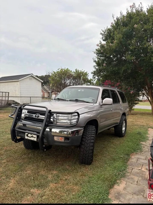 2002 Toyota 4Runner 3rd Gen - Image 4 of 13