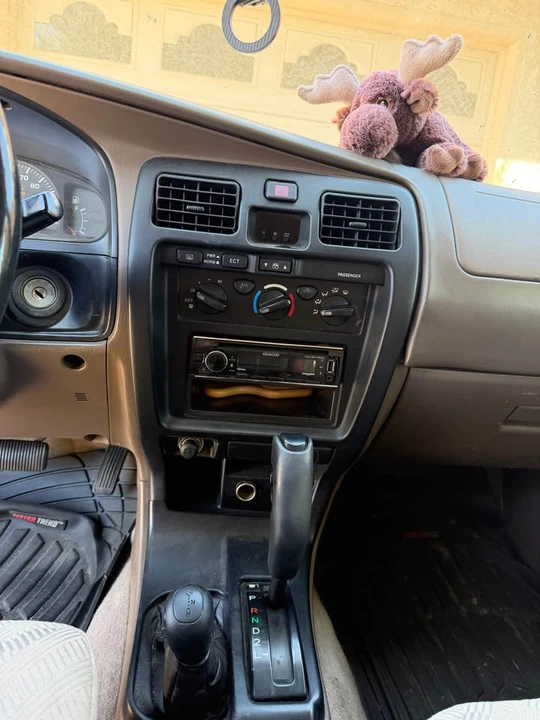 2002 Toyota 4Runner 3rd Gen - Image 8 of 15