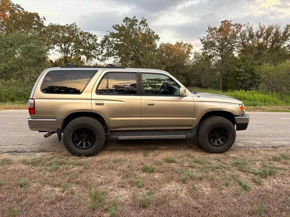 2002 Toyota 4Runner 3rd Gen - Image 4 of 5