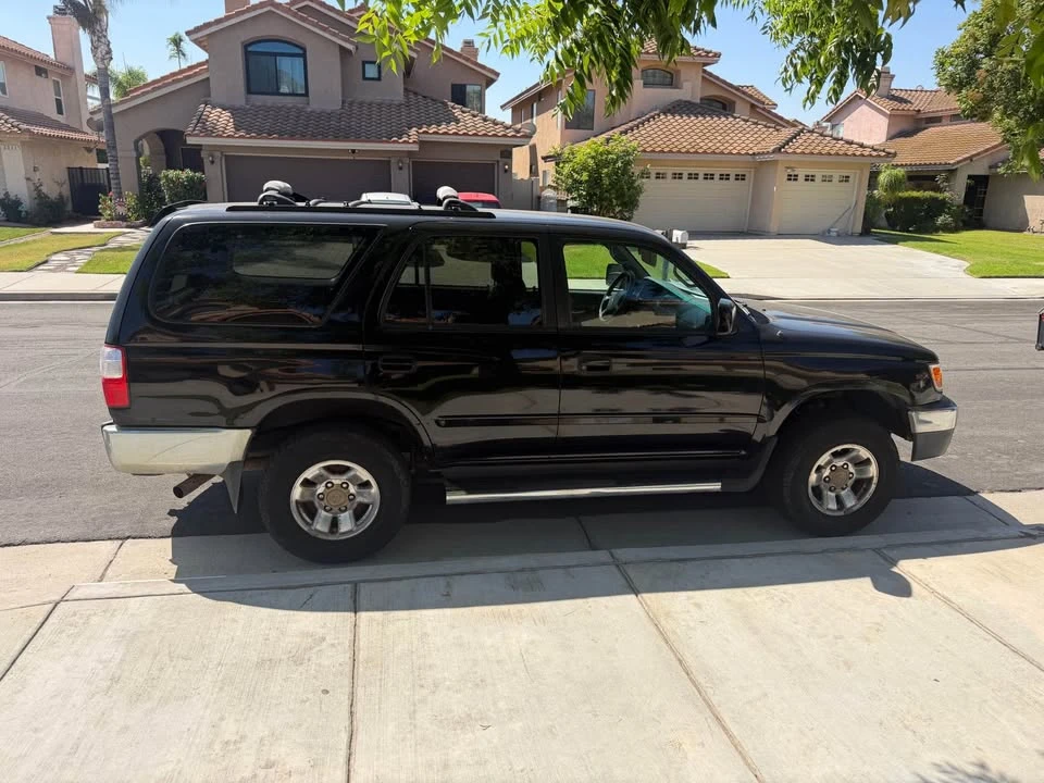 2002 Toyota 4Runner 3rd Gen - Image 3 of 8