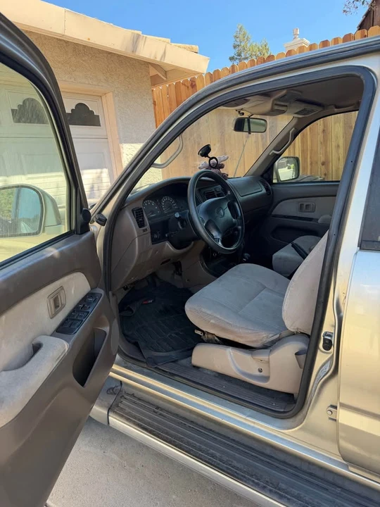 2002 Toyota 4Runner 3rd Gen - Image 6 of 15