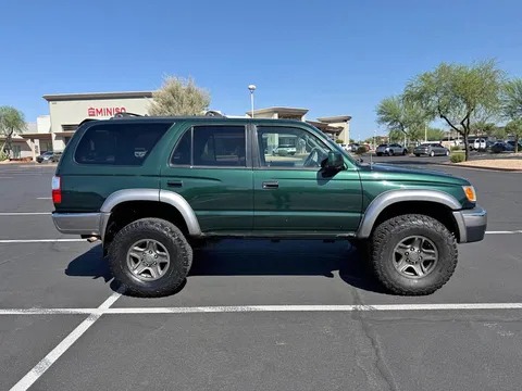 2002 Toyota 4Runner SR5 Sport Utility 4D