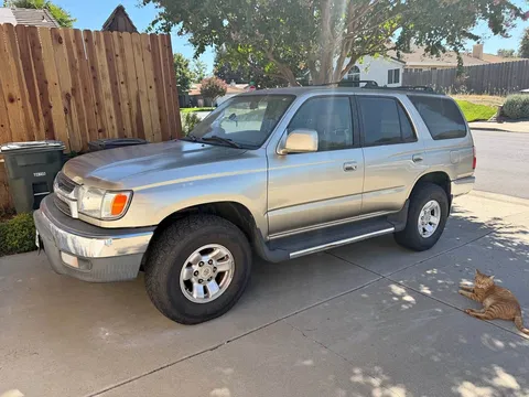 2002 Toyota 4Runner SR5 Sport Utility 4D