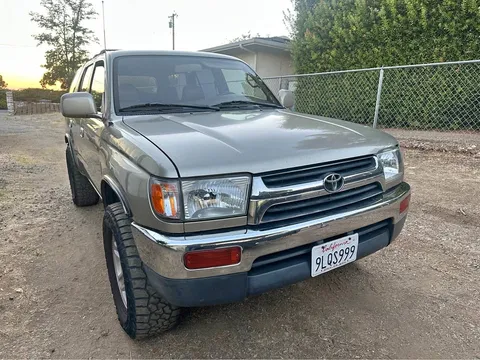 2002 Toyota 4Runner SR5 Sport Utility 4D