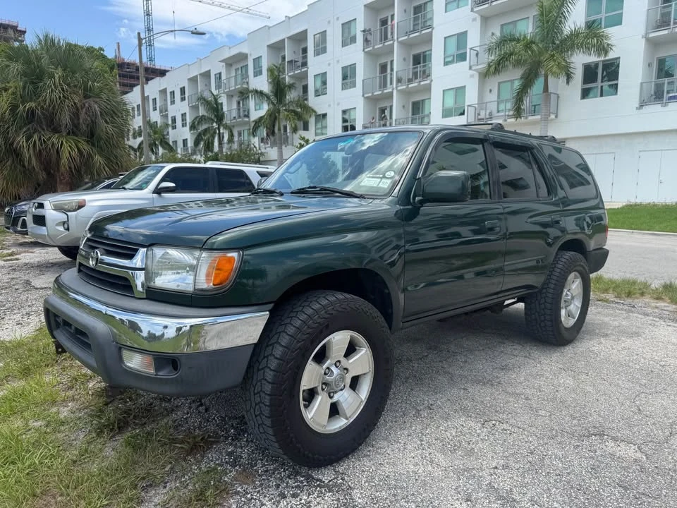 2002 Toyota 4Runner 3rd Gen - Image 5 of 9