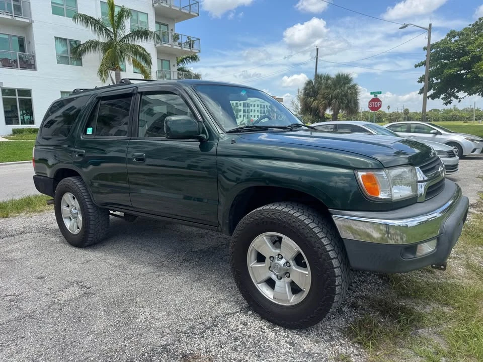 2002 Toyota 4Runner 3rd Gen - Image 6 of 9