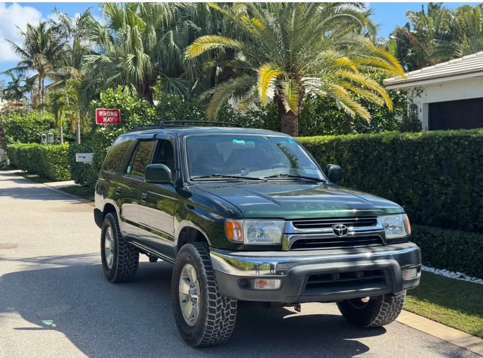 2002 Toyota 4Runner 3rd Gen - Image 3 of 9