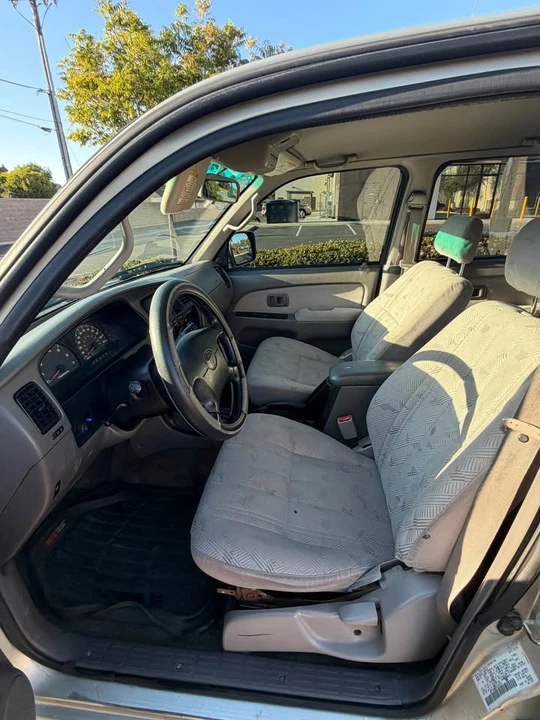 2002 Toyota 4Runner 3rd Gen - Image 10 of 19