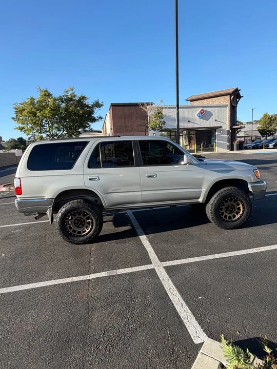 2002 Toyota 4Runner 3rd Gen - Image 6 of 19