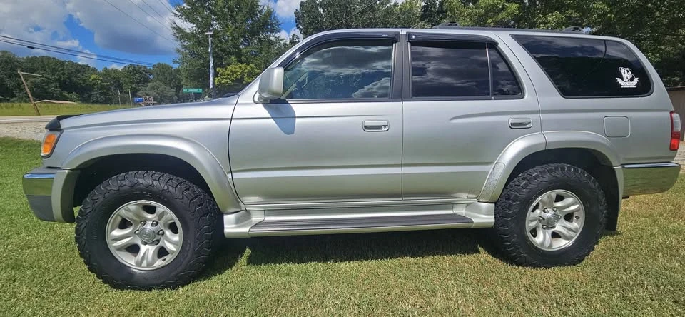 2002 Toyota 4Runner 3rd Gen - Image 2 of 7