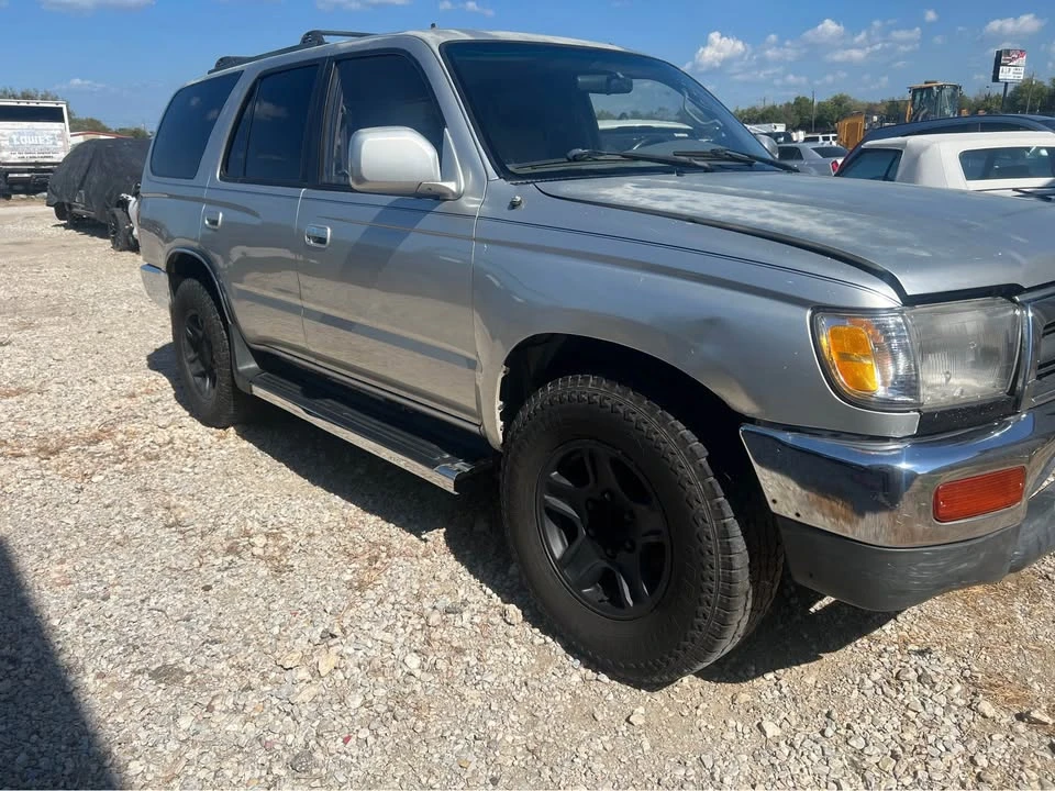 2002 Toyota 4Runner 3rd Gen - Image 4 of 4