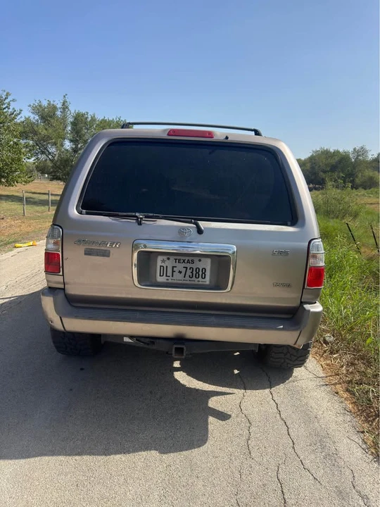 2002 Toyota 4Runner 3rd Gen - Image 5 of 8
