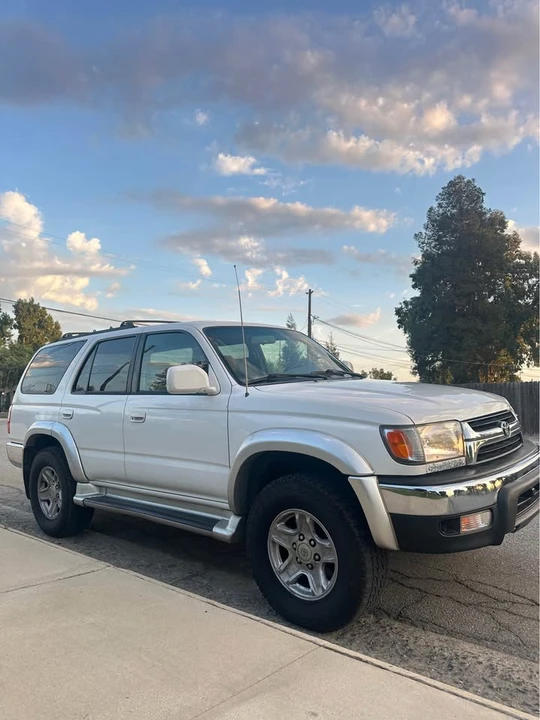 2002 Toyota 4Runner 3rd Gen - Image 5 of 8
