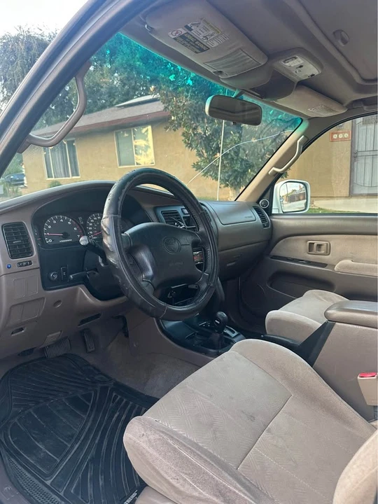 2002 Toyota 4Runner 3rd Gen - Image 6 of 8