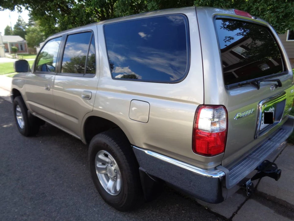 2002 Toyota 4Runner 3rd Gen - Image 4 of 8
