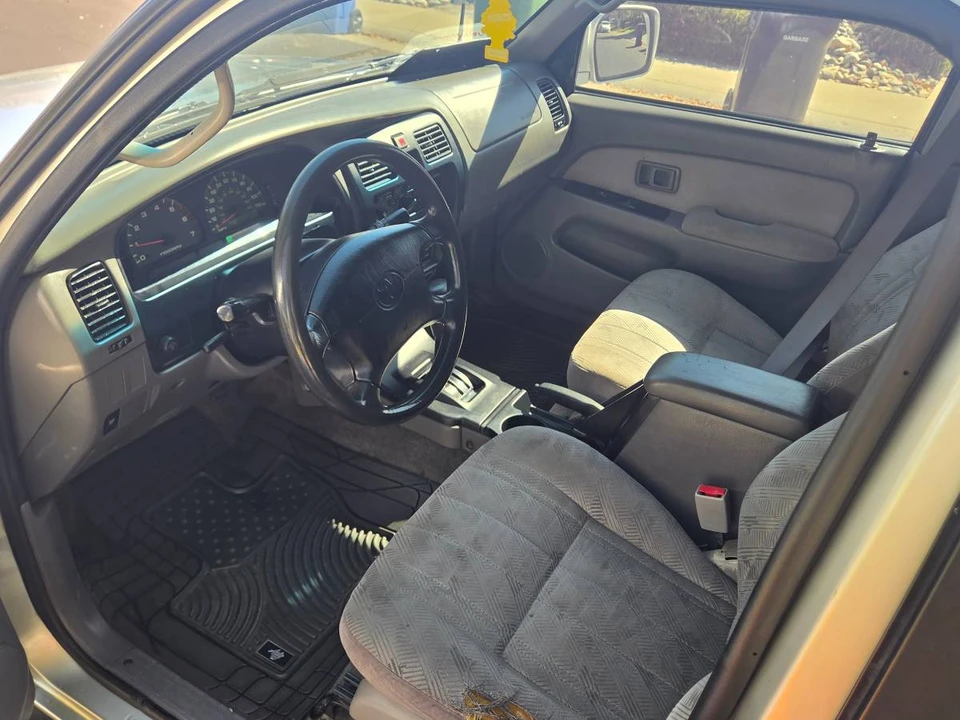2002 Toyota 4Runner 3rd Gen - Image 9 of 11