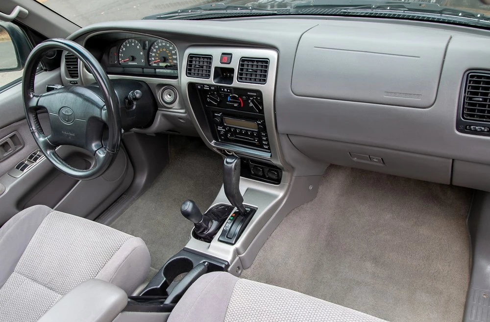 2002 Toyota 4Runner 3rd Gen - Image 15 of 19