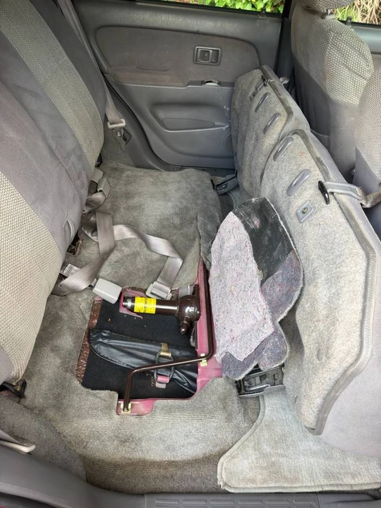 2002 Toyota 4Runner 3rd Gen - Image 15 of 18
