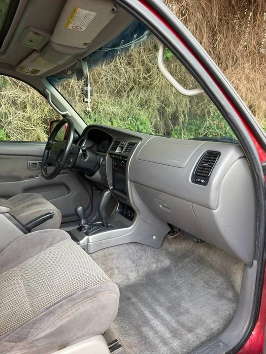 2002 Toyota 4Runner 3rd Gen - Image 9 of 18