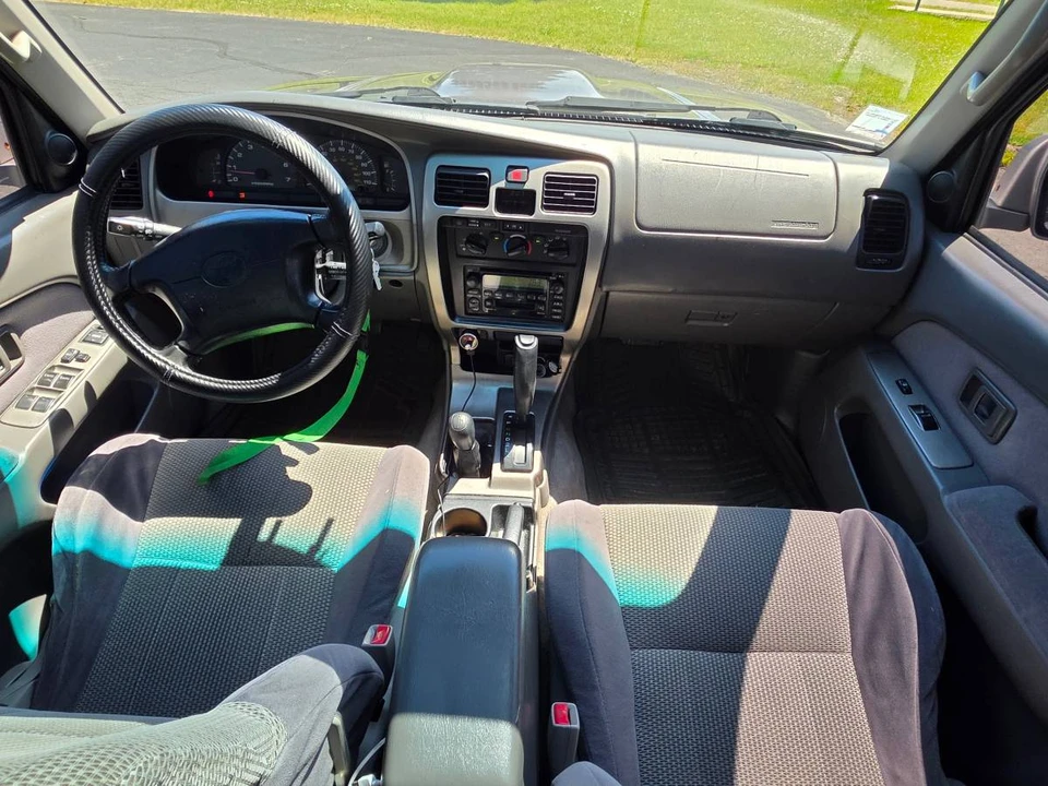 2002 Toyota 4Runner 3rd Gen - Image 12 of 23