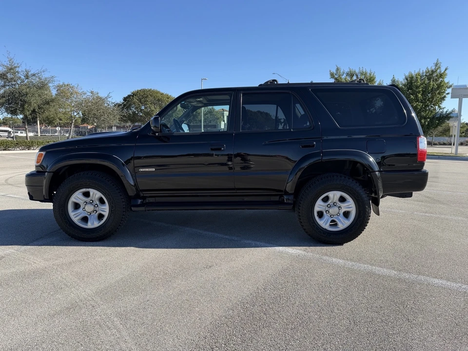 2002 Toyota 4Runner 3rd Gen - Image 2 of 21