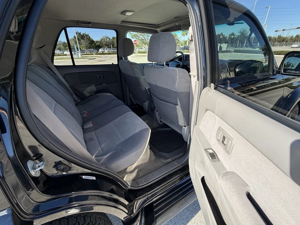 2002 Toyota 4Runner 3rd Gen - Image 18 of 21