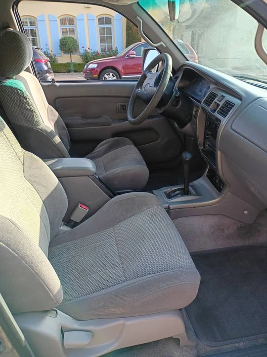 2002 Toyota 4Runner 3rd Gen - Image 8 of 13