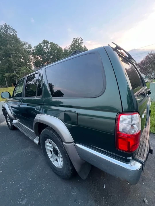 2002 Toyota 4Runner 3rd Gen - Image 6 of 13