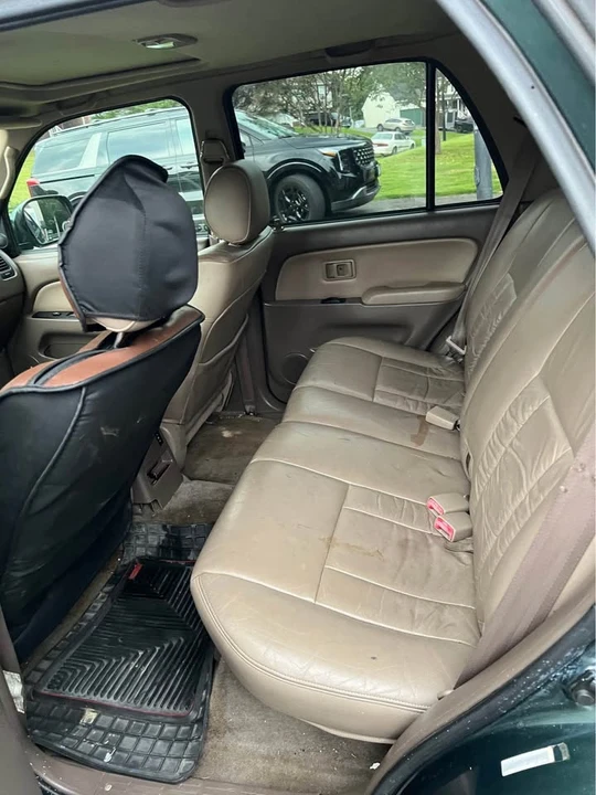 2002 Toyota 4Runner 3rd Gen - Image 11 of 13