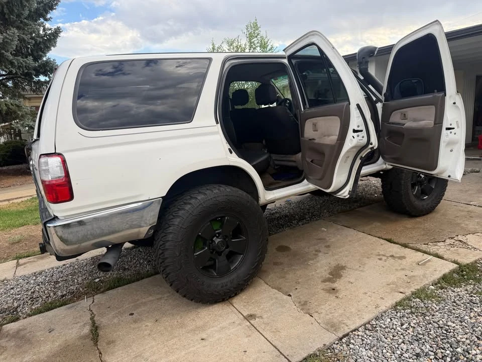 2002 Toyota 4Runner 3rd Gen - Image 8 of 14