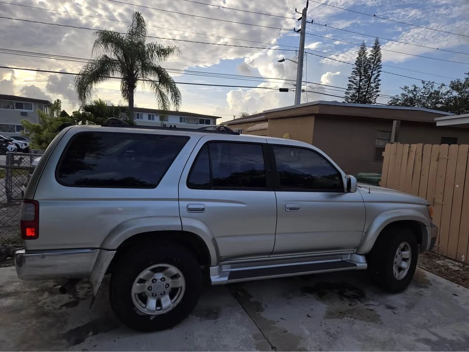 2002 Toyota 4Runner 3rd Gen - Image 3 of 4